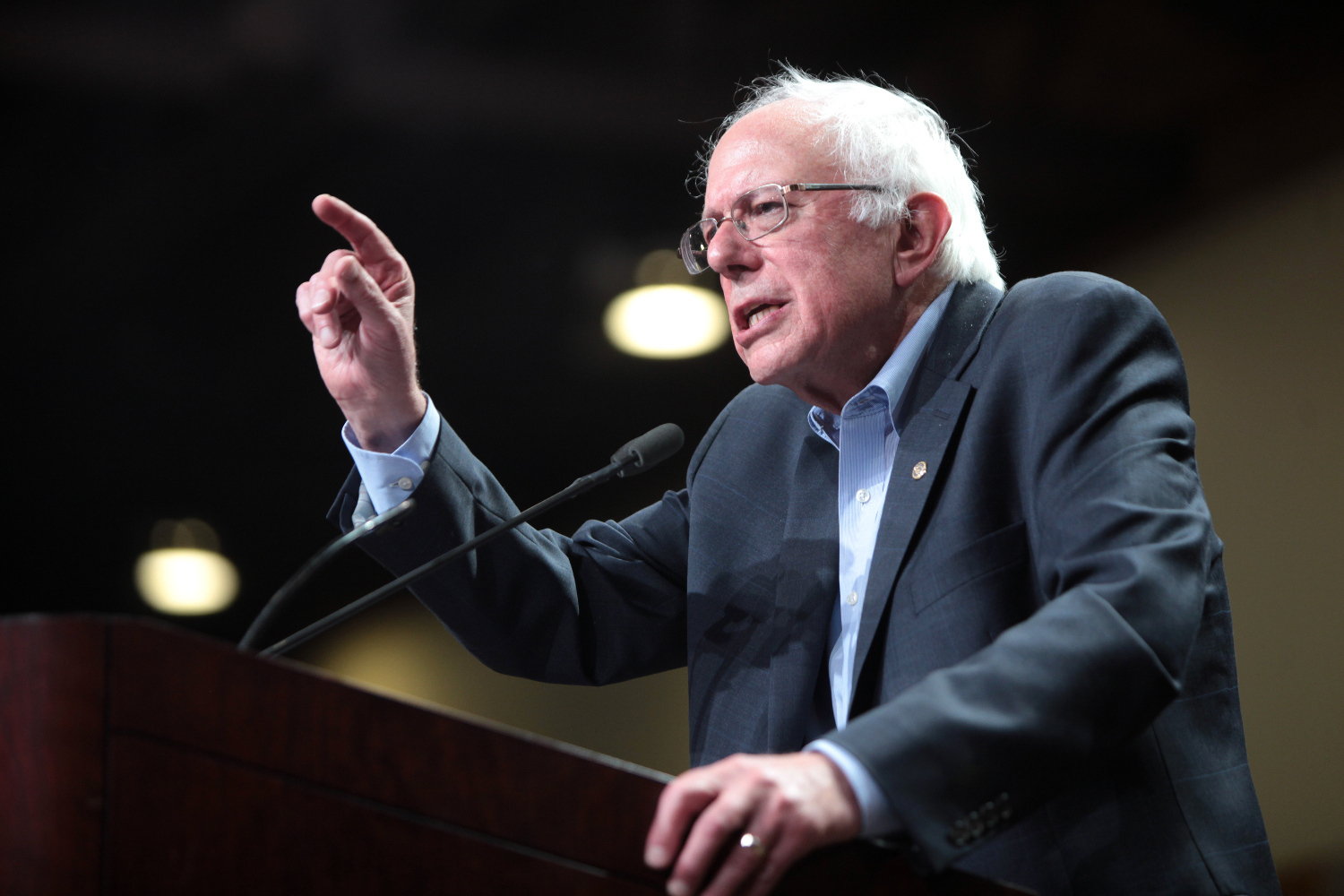 I’ll call Trump a racist to his face -Sanders
