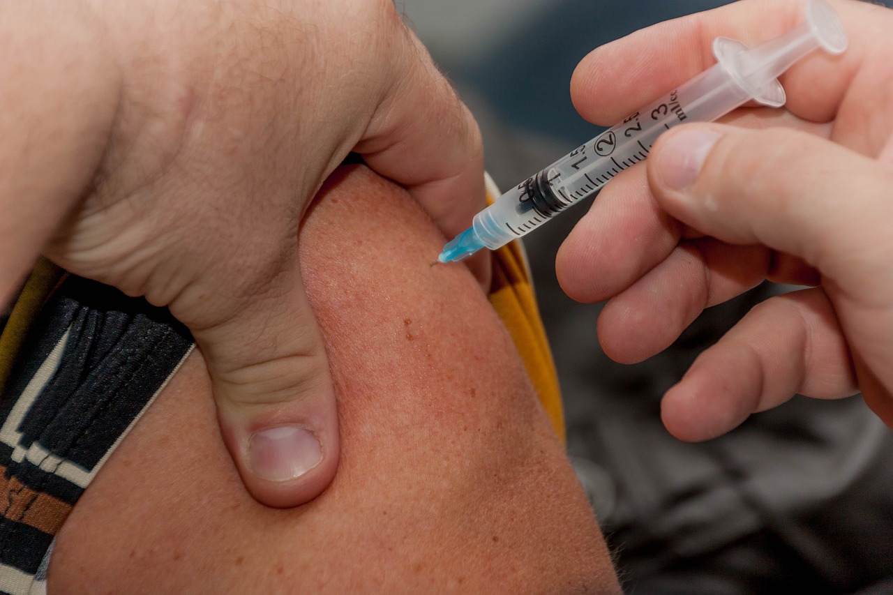 Polio vaccination: Gates Foundation seeks urgent action