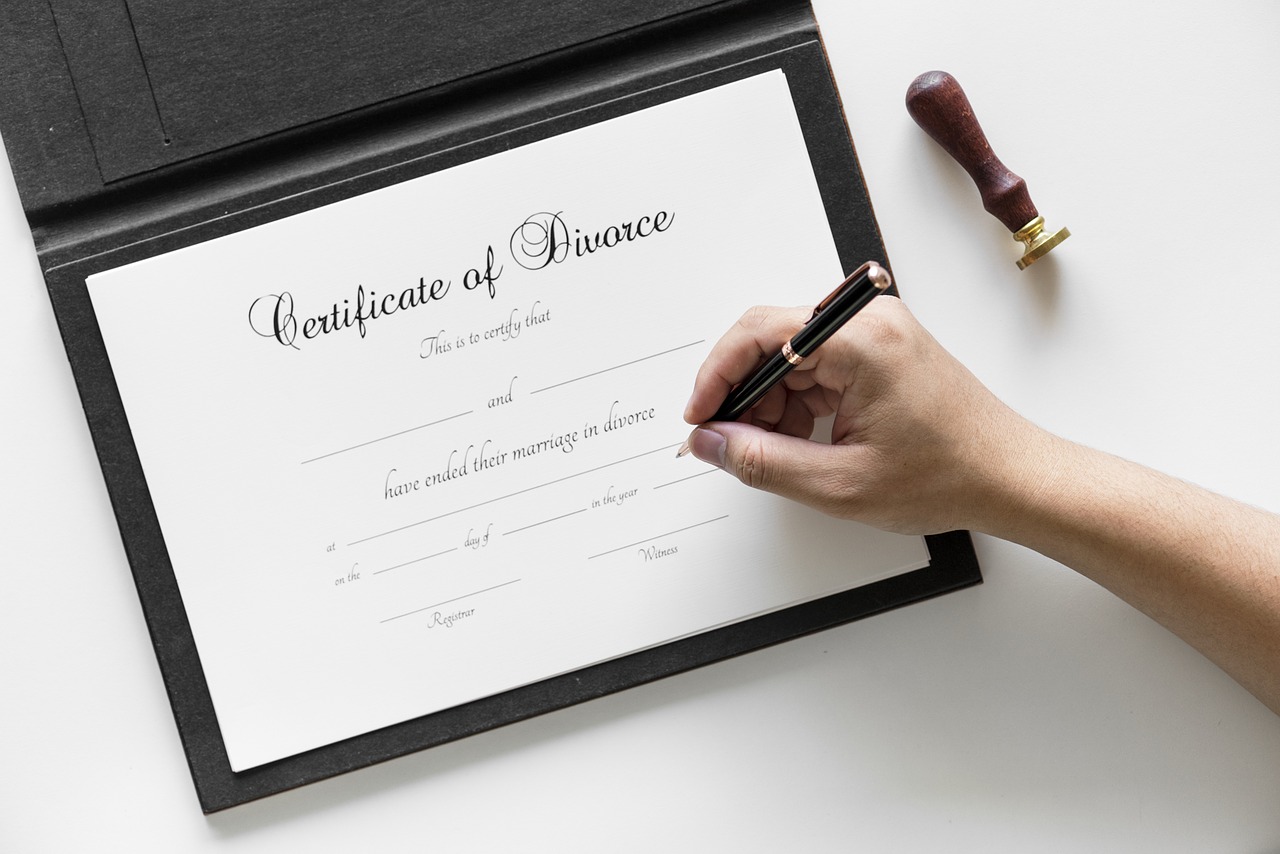 Man divorces wife for demanding ‘bribe’ before sex