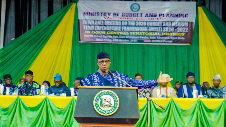 Ogun State Seals Off 2 Buildings, Marks 526 For Demolition