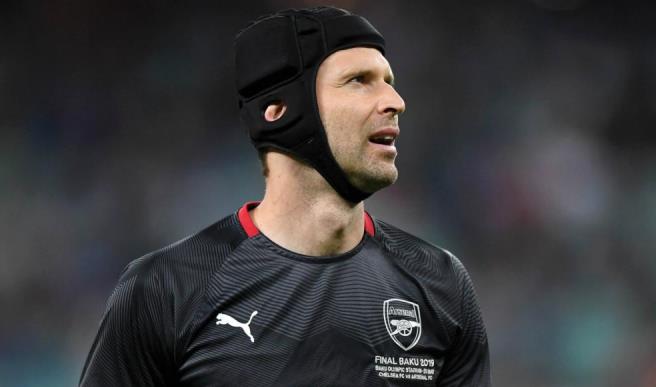Ex Chelsea Goalkeeper Petr Cech Dumps Football For Hockey