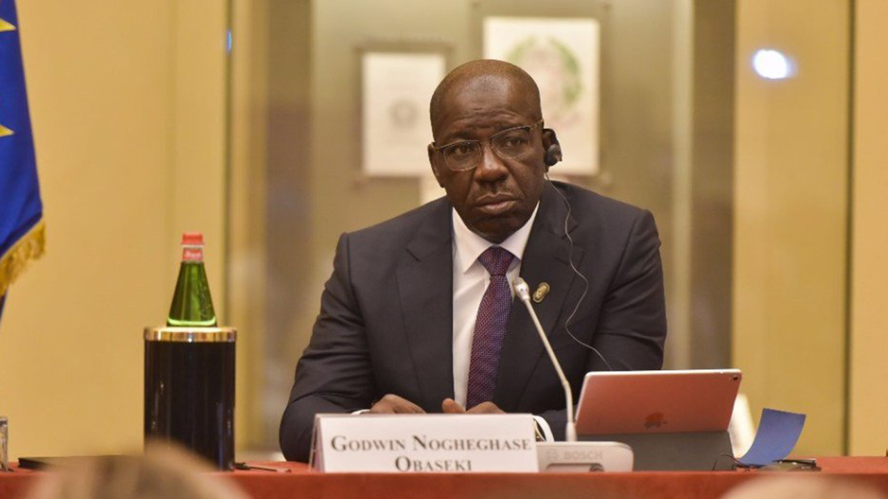 In Edo: Obaseki And Oshiomhole Supporters Fight Dirty