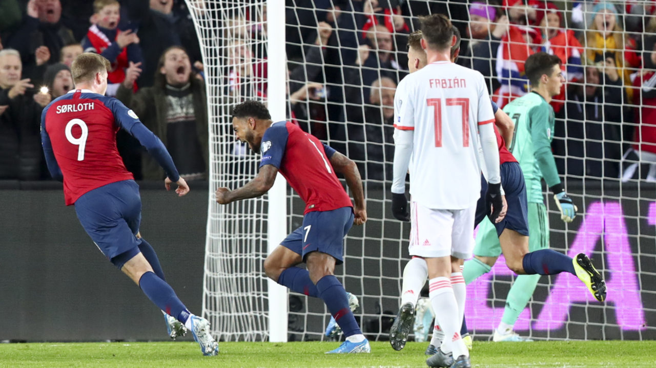 Last Minute Penalty By King Denies Spain In Norway Draw