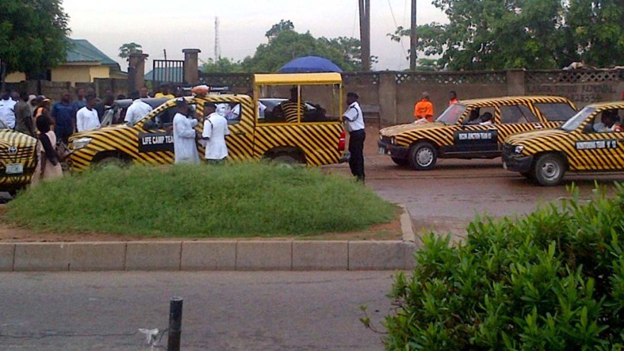 Mob Of Protesters Lynch VIO Official In Niger State - CP