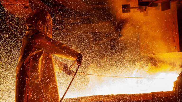 Indonesia Bans Nickel Exports, Eyes Domestic Production