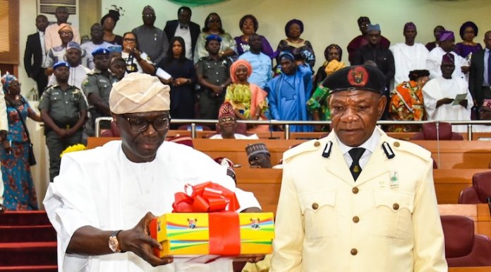 Sanwo-Olu Presents ₦1.168trn 2020 Budget