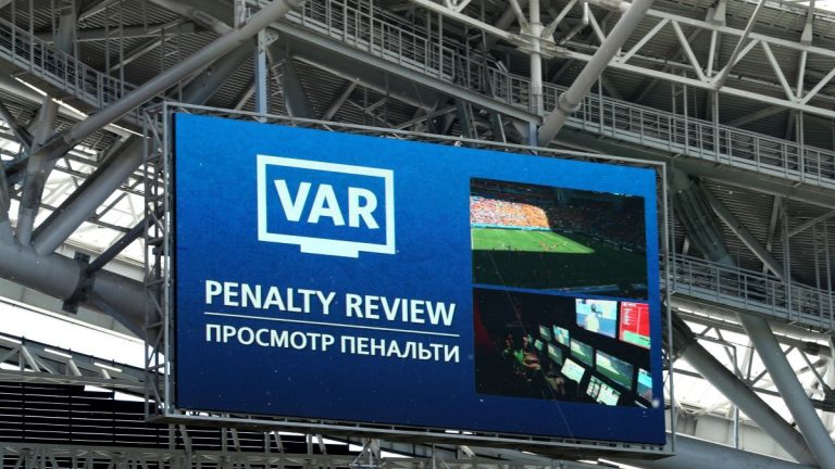 VAR