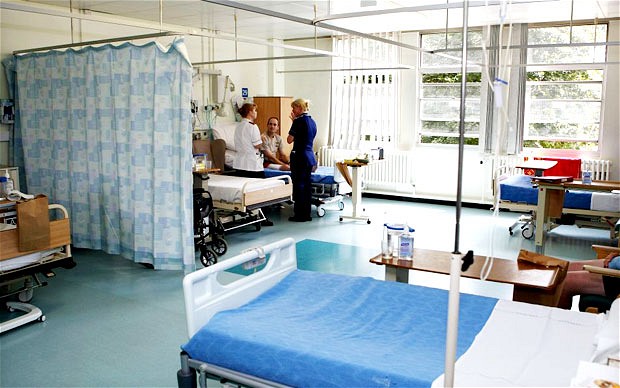 Coronavirus - Britain Fears 100,000 Could Die