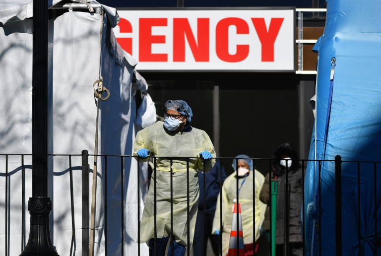New York Medical Workers Decry Huge Lack Of Protection