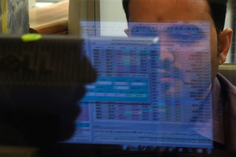 Stocks Rebound Fizzles Out Os Virus Response Disappoints