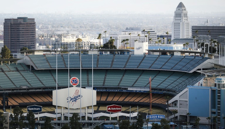 Americans Won't Attend Sports Events Without Vaccine