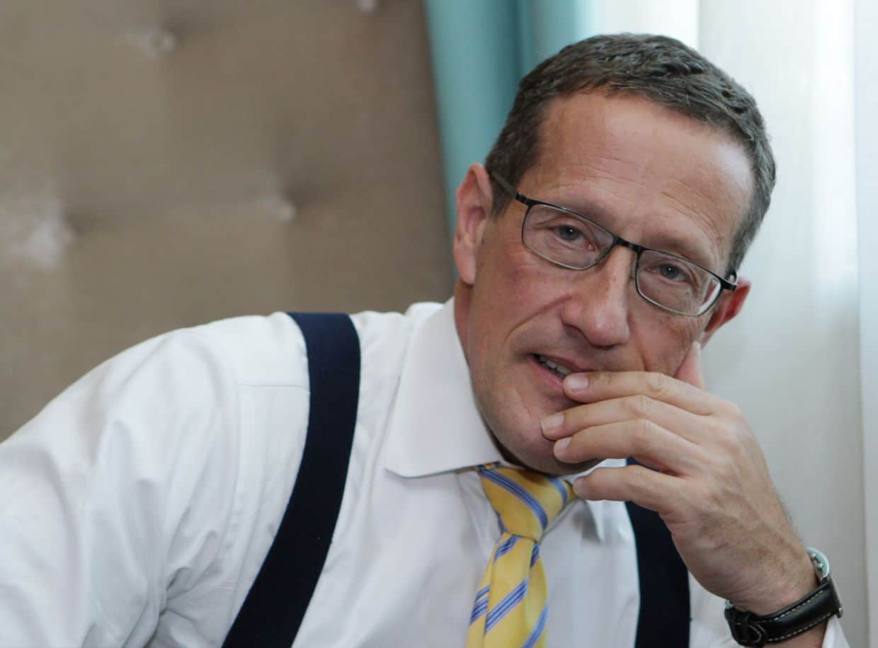 COVID19 - CNN News Anchor, Richard Quest Tests positive