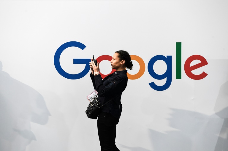 Google To Publish User Location Data To Help Tackle Virus