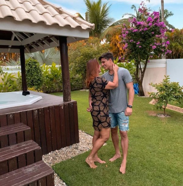 Neymar Backs Mom’s Romance With 22 Year-Old Boy