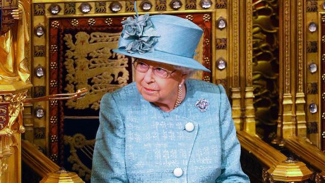 Queen Elizabeth To Broadcast Amid Coronavirus Pandemic