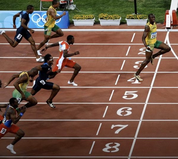 Social Distancing - Usain Bolt Goes Viral With Photo