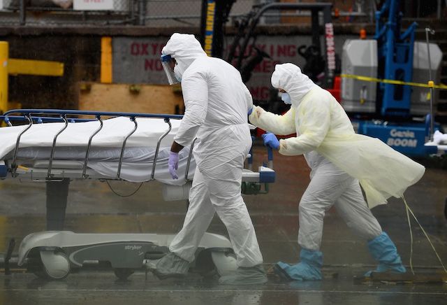 U.S. Coronavirus Cases Top 700,000, Deaths Above 37,000