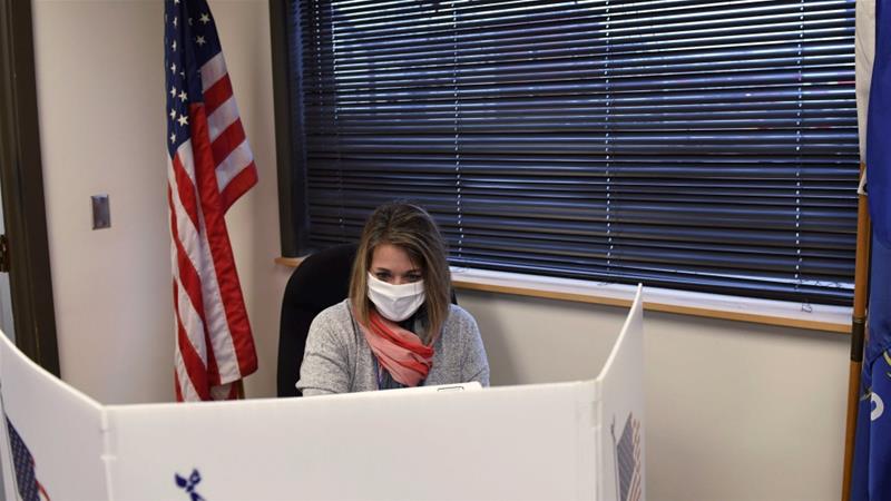 Wisconsin Residents Head To Polls Amid Coronavirus