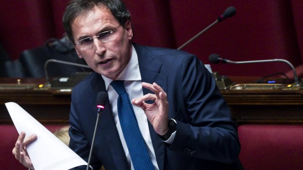 Italian Govt To Recruit 60,000 Volunteers To Enforce Social Distancing Rules