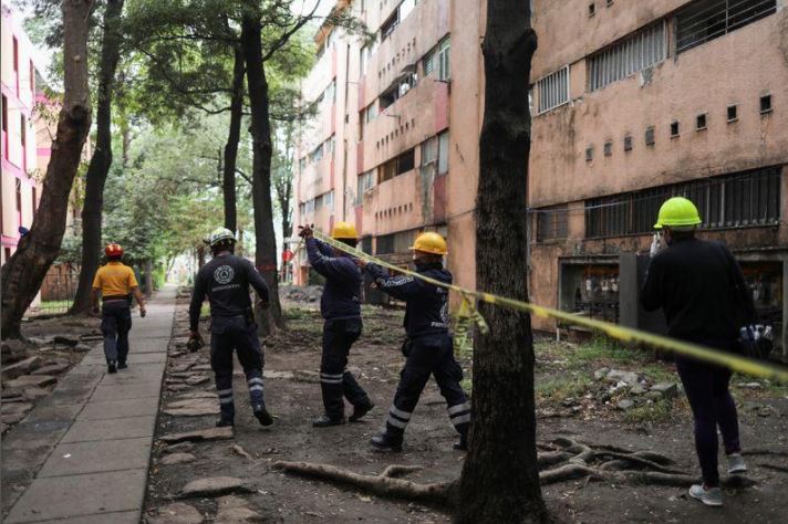 Death Toll From Mexican Earthquake Rises To 10