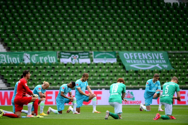 Premier League approves kneeling protests, 'Black Lives Matter' on shirts