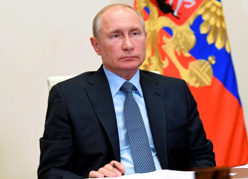 Putin Congratulates Biden As Electoral College Confirms Victory