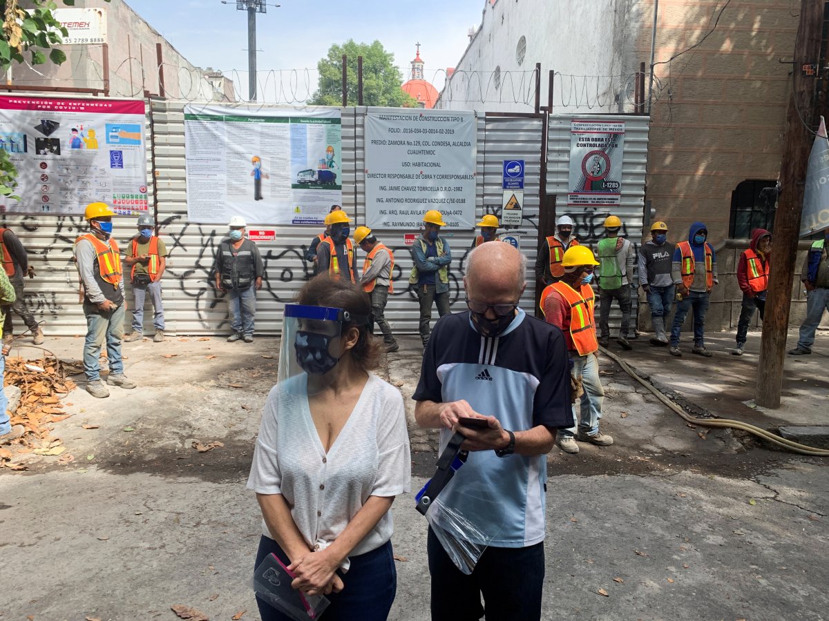 Street 'Like Chewing Gum' As Major Quake Hits Southern Mexico
