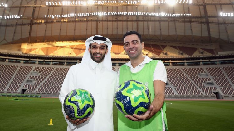 Barcelona legend Xavi contracts coronavirus