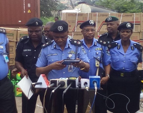 Police, vigilante group fish out 3 bandits from Oyo forest
