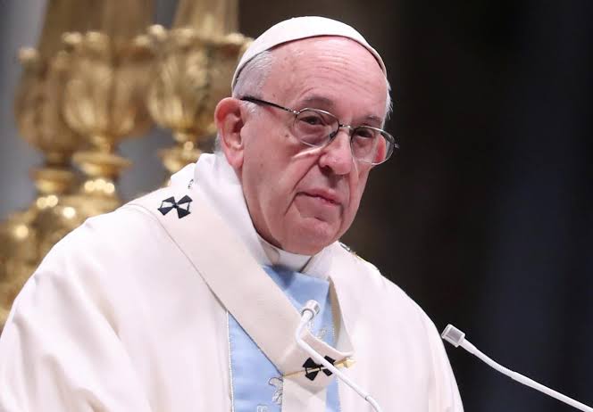 Pope Francis Looses Personal Doctor To COVID-19