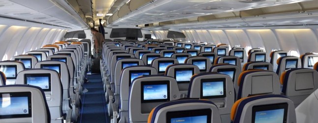 International flights - 22 travelers test positive to COVID-19