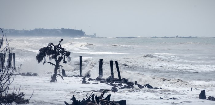 7.7-Magnitude Earthquake Strikes In South Pacific