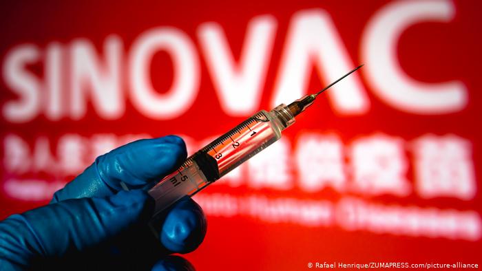 WHO Scientists Study Omicron COVID Variant