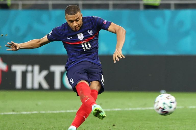 Why Over 240,000 Fans Want France Vs Switzerland Game Replayed