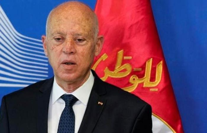 Tunisia President Extends Parliament's Suspension