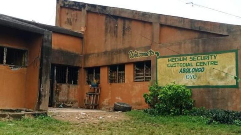 1 Soldier, 2 Others Feared Dead As Fresh Jailbreak Hits Oyo