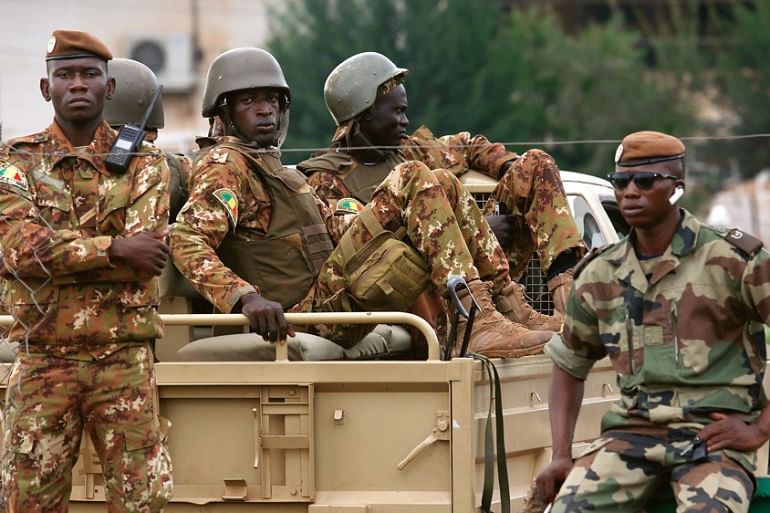 Malian soldiers