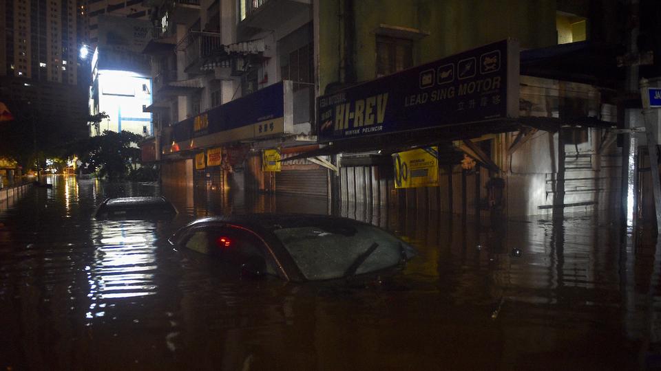Over 29,000 People Displace By Floods In Malaysia
