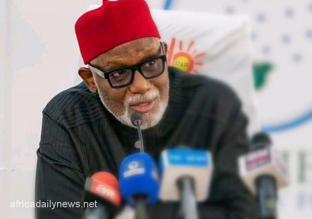 How We Freed APC From ‘Yahoo Yahoo Governors’ – Akeredolu