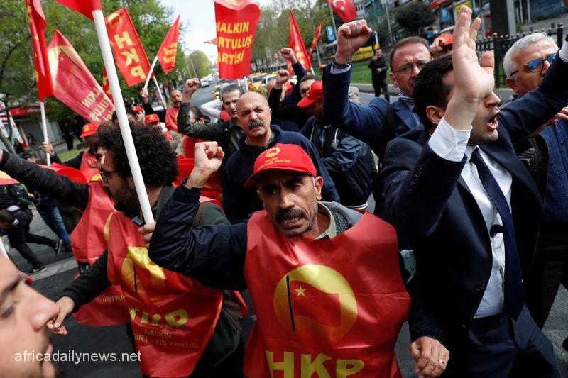 Police Detain Many Following May Day Clashes In Turkey