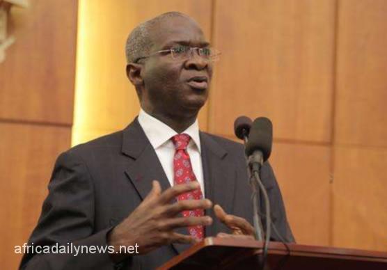 Regulatory Bodies: Fashola Cautions ARCON Committee