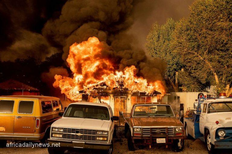 US Heat Wave Intensifies As Wildfire Rages In California