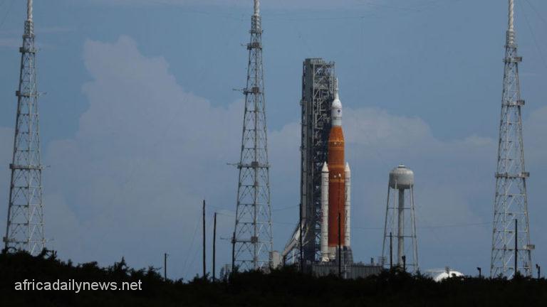 Engine Failure Forces NASA To Shelve Test Flight To The Moon