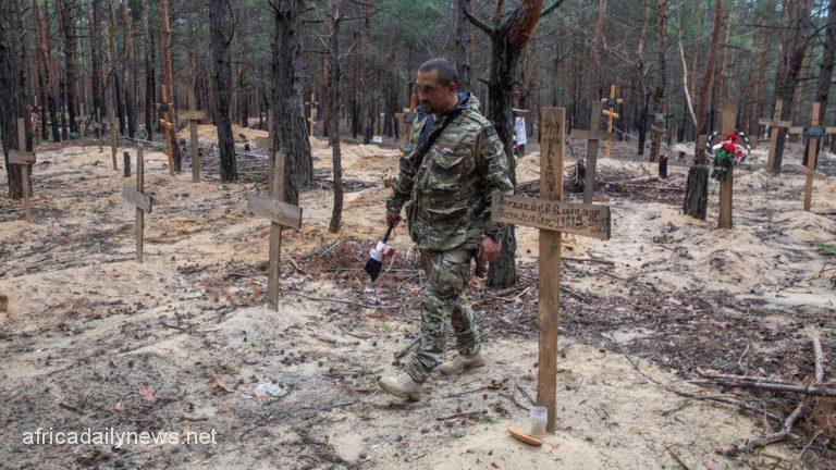 Izyum Mass Graves: EU Presidency Threatens War Crimes Tribunal