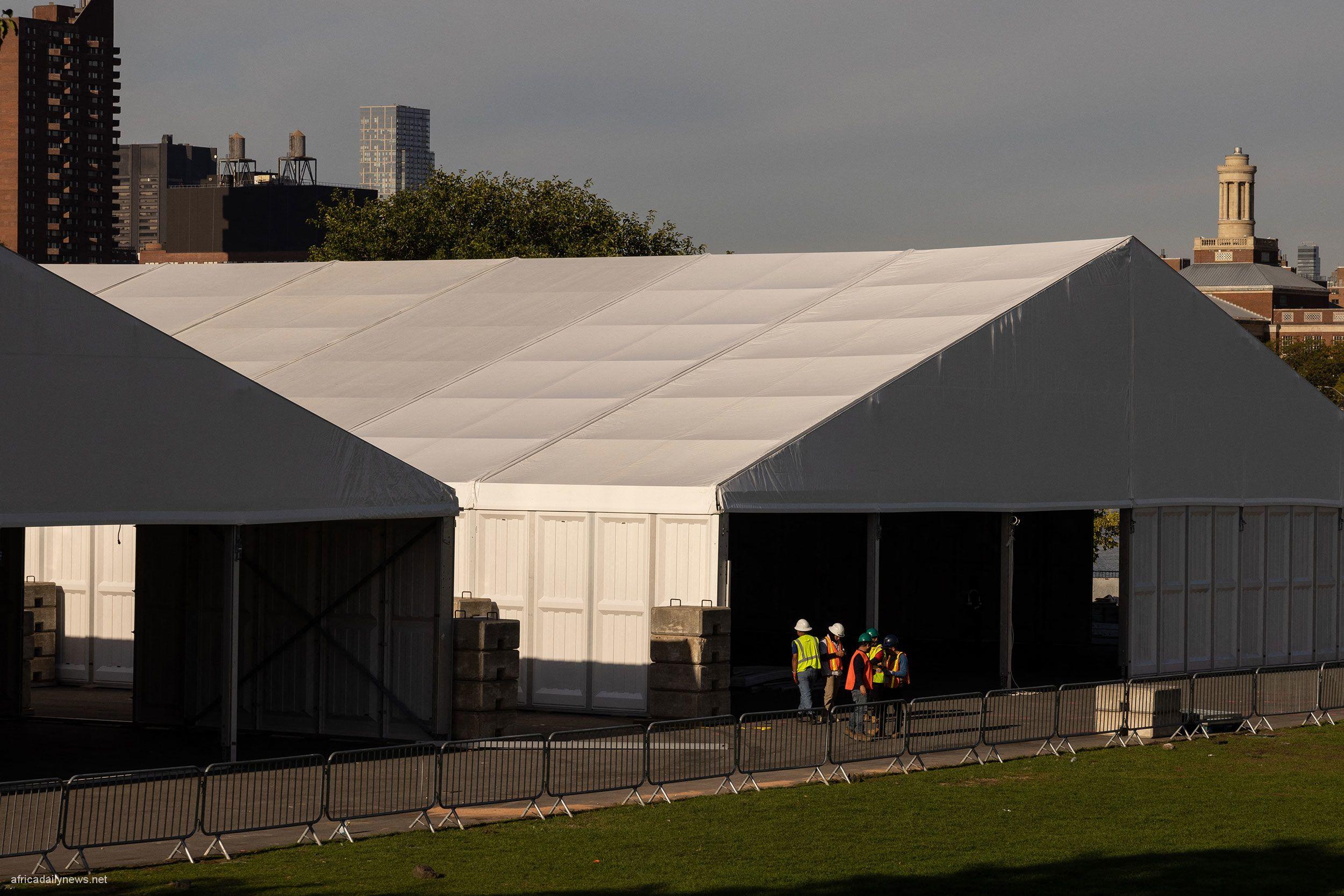 New York Opens Emergency Center For Fresh Influx Of Migrants