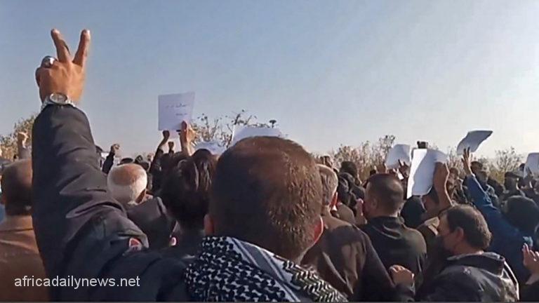 Iran Security Forces 'Gun Down' Mahsa Amini's Mourners