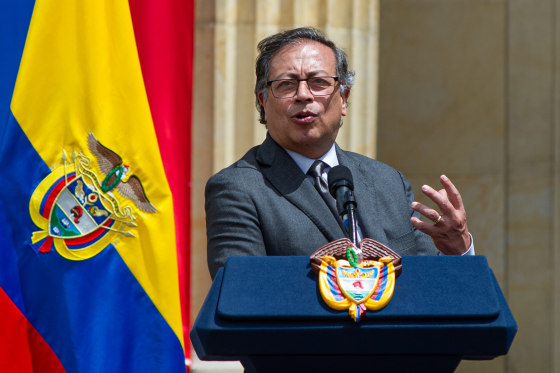 US Revokes Colombian President’s Visa Over Protest Remarks