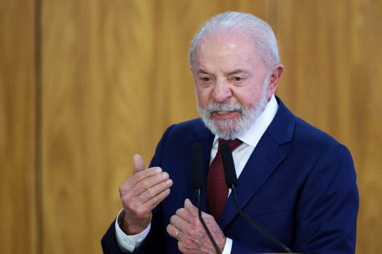 Lula Defends Bolsonaro Verdict, Rebukes U.S. Tariffs