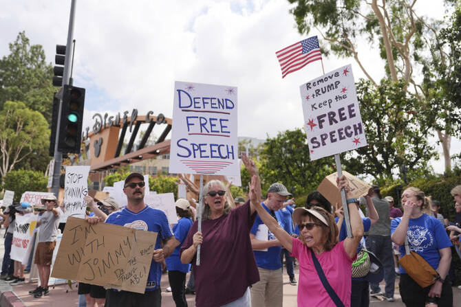 Kimmel Suspension Sparks Trump Praise, Democrat Outcry