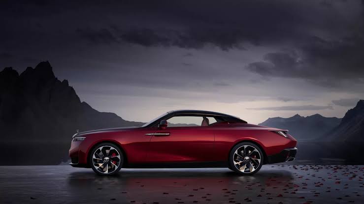 Rolls-Royce Unveils £23Million Droptail, World’s Costliest Car